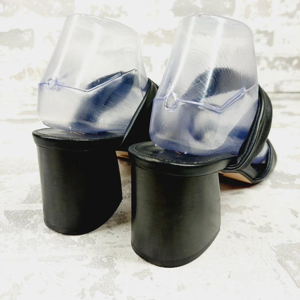 NEW Matisse Carmella Black Leather Slip On Block Heeled Sandals K276